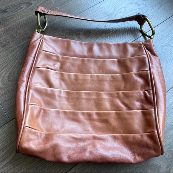 Velvetine Leather Handbag - Picture 2 of 7